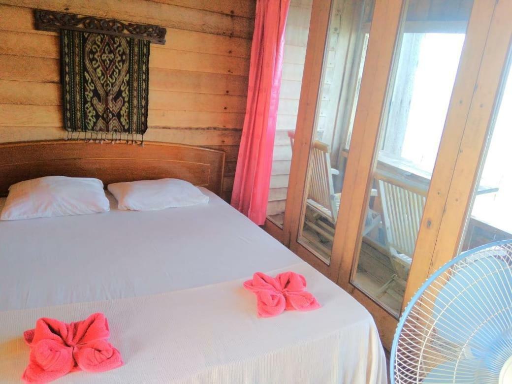 Bintan Laguna Restaurant And Resort Teluk Bakau Esterno foto